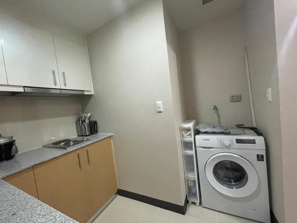 מנילה 1 Bedroom Condo Uptown Parksuites Bgc, High Floor, Morning Sun מראה חיצוני תמונה